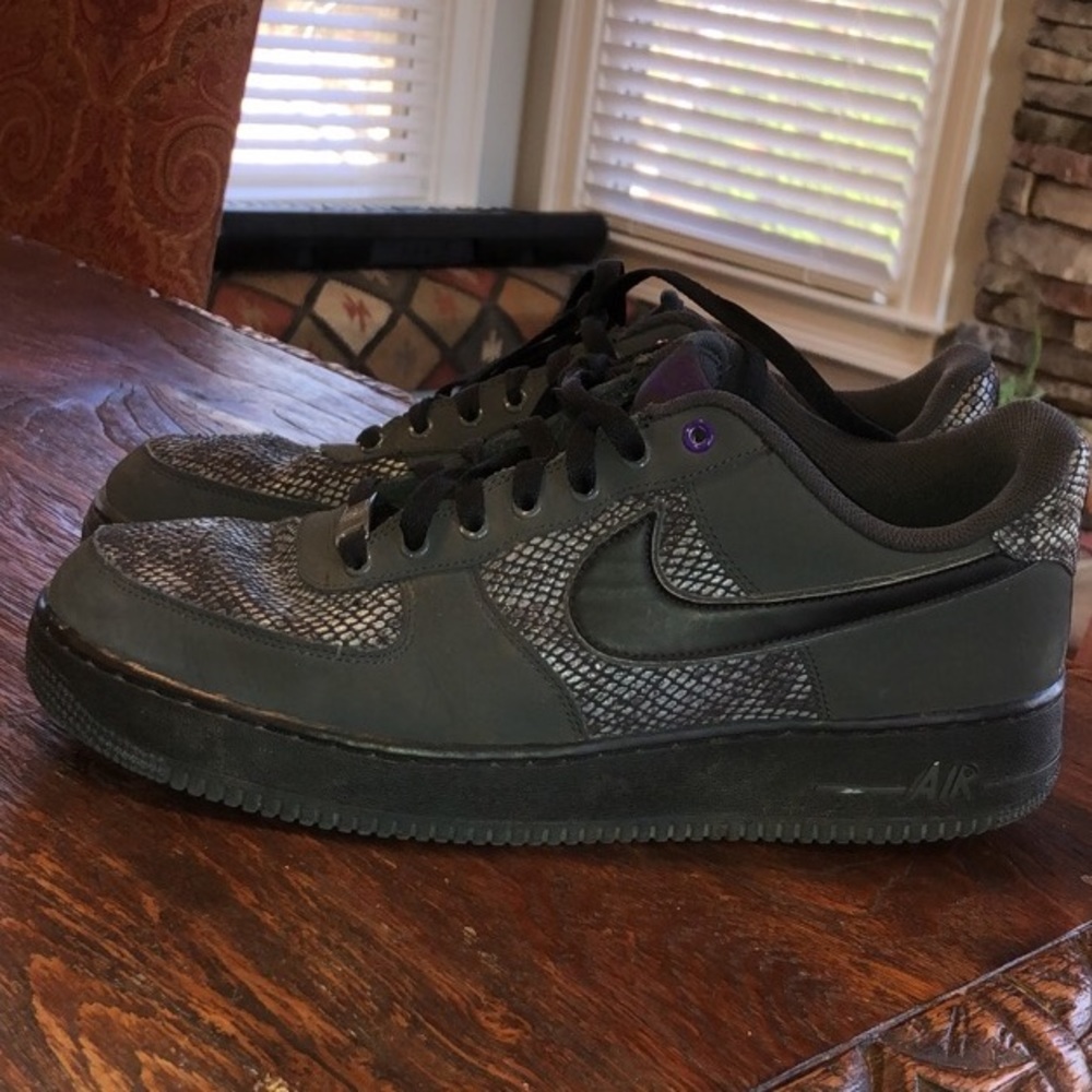 Black Nike Air Force 1s Snake Anthracite